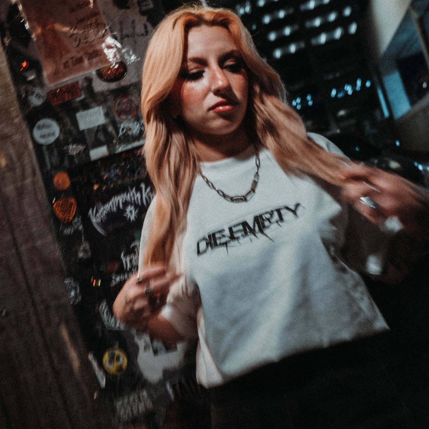 the vintage white tee